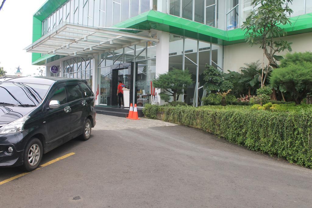 Agria Hotel ボゴール エクステリア 写真